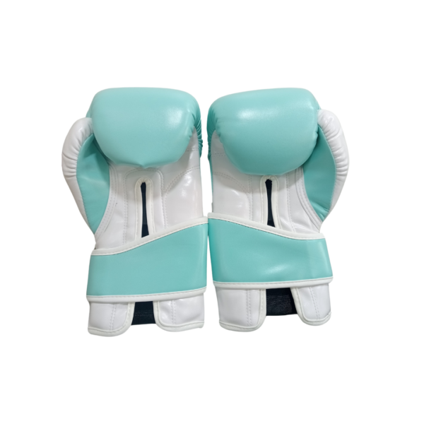 Zuheri sports boxing gloves
