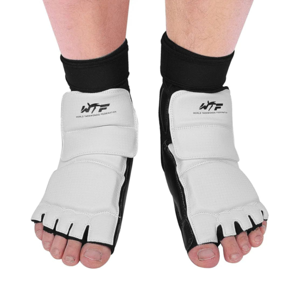 taekwondo footwear, martial arts shoes, training shoes, protective footwear, taekwondo gear, breathable shoes, lightweight taekwondo shoes, open-toe taekwondo shoes, anti-slip martial arts shoes, kickboxing shoes, taekwondo equipment